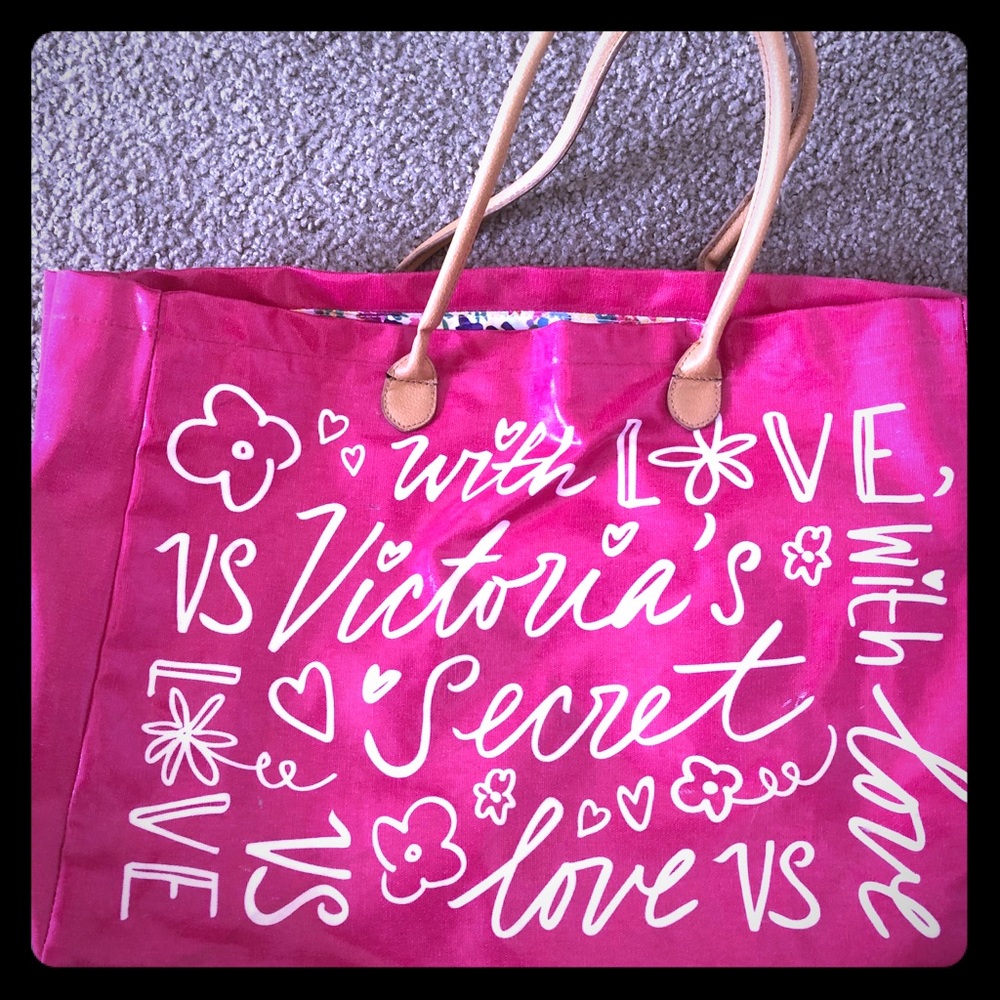 SOLD Victoria’s Secret beach bag-like new $10